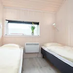 2 House B 26
