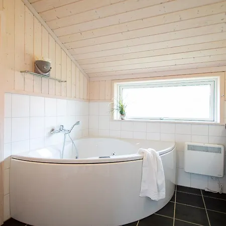 2 House B 26 * Großenbrode